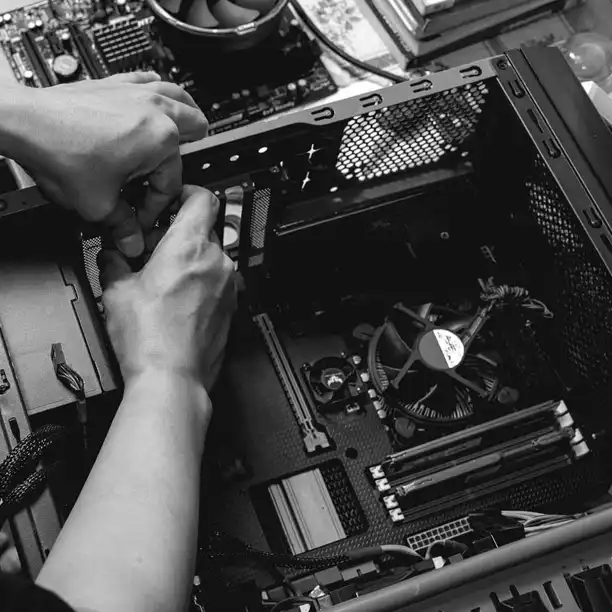 Ολοκληρωμένο workstation και high-end gaming PC setup από το TechNick στο Γαλάτσι